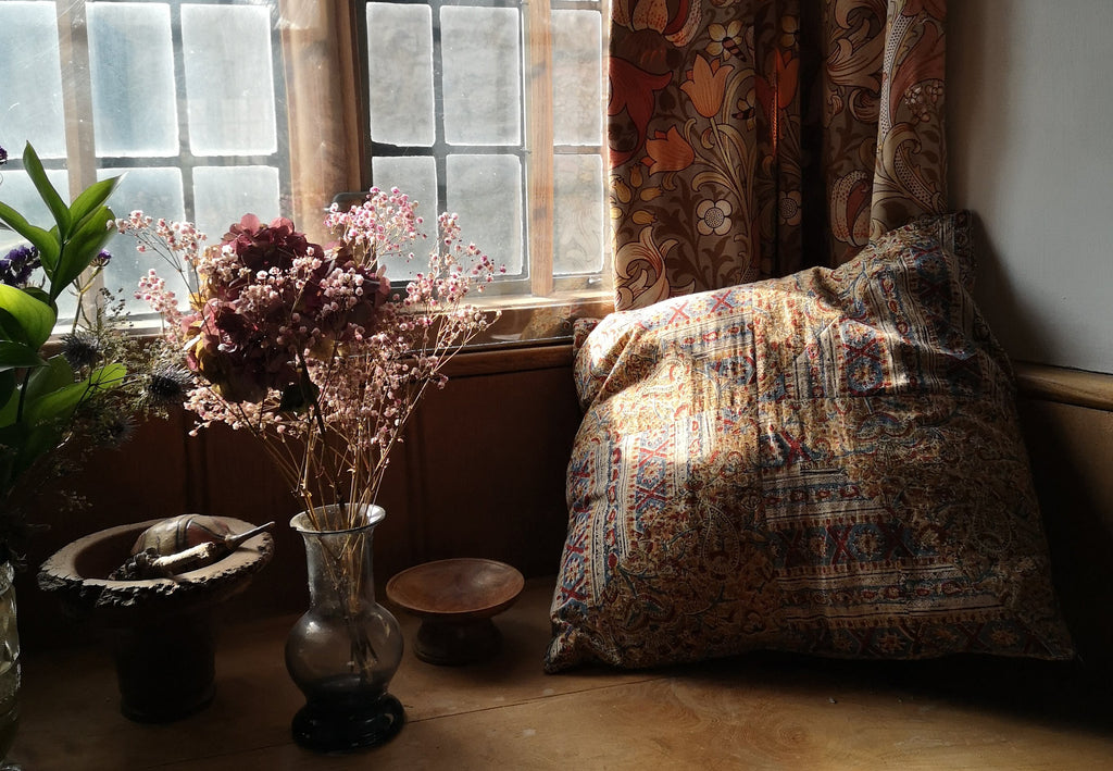 Half Square Triangles, a simple patchwork technique