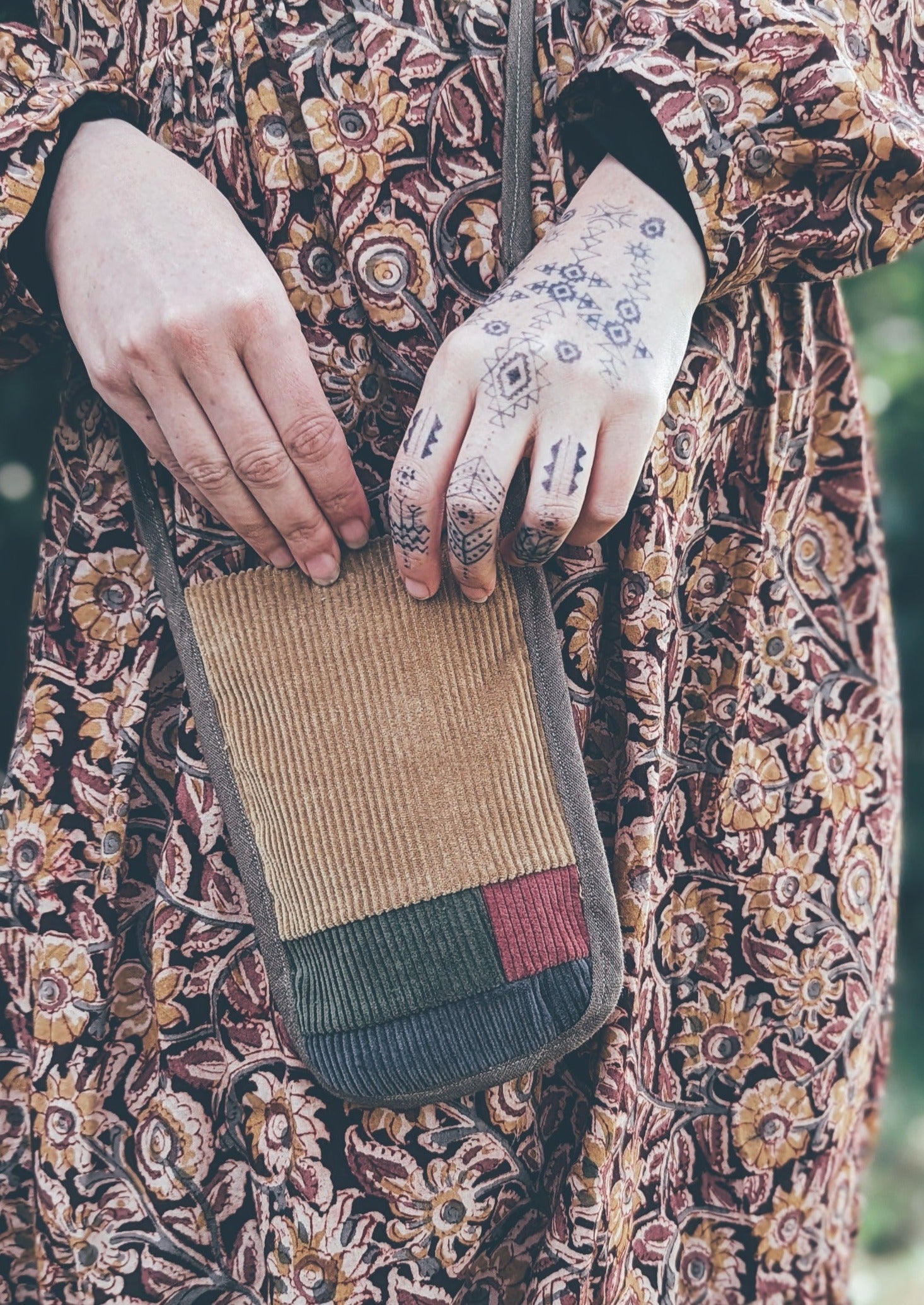 Om Pouch