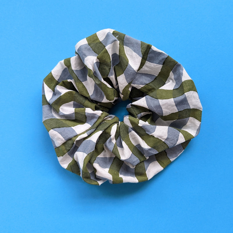 Giant Wavy G Scrunchie