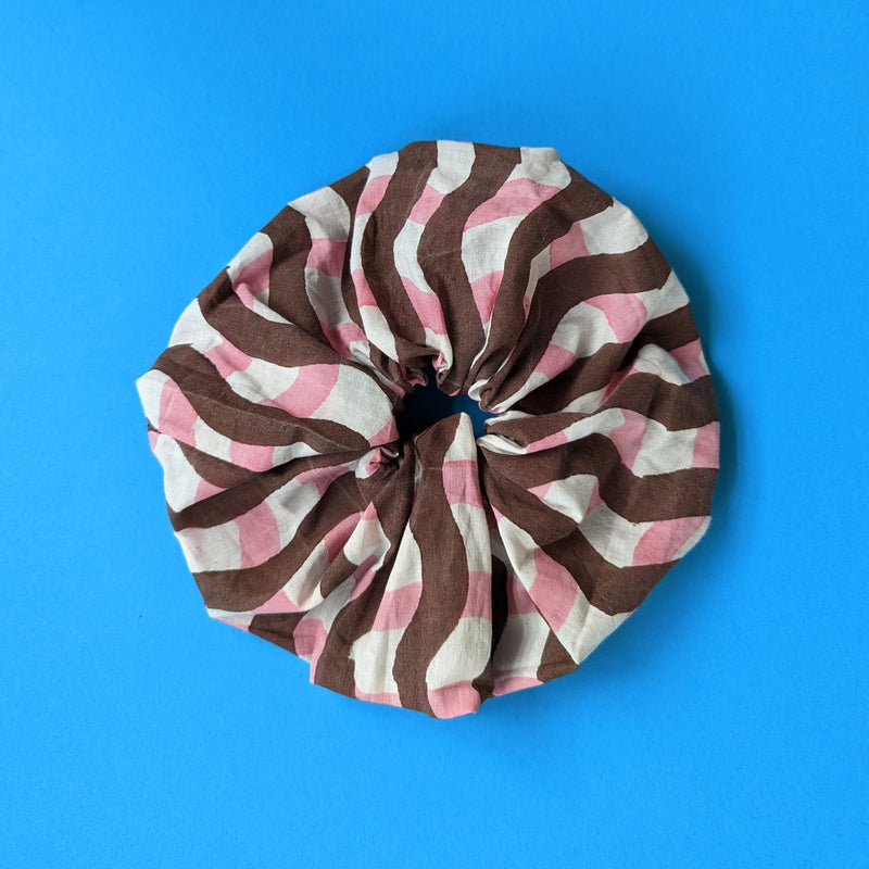 Giant Wavy P Scrunchie
